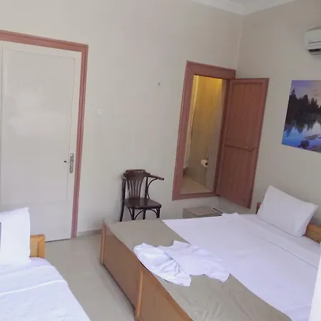 Caylan Hotel 2*