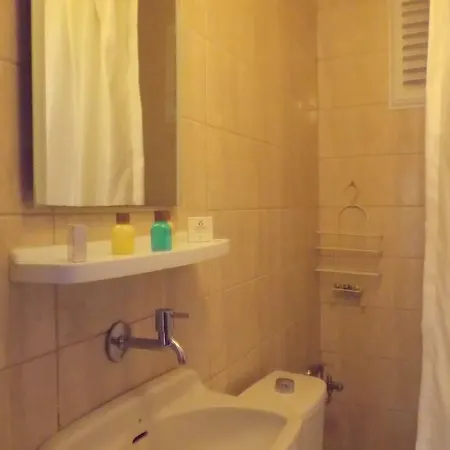 Caylan Hotel