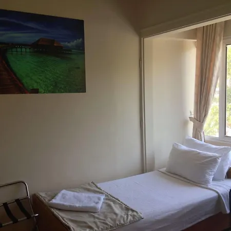 Hotel Caylan 2*